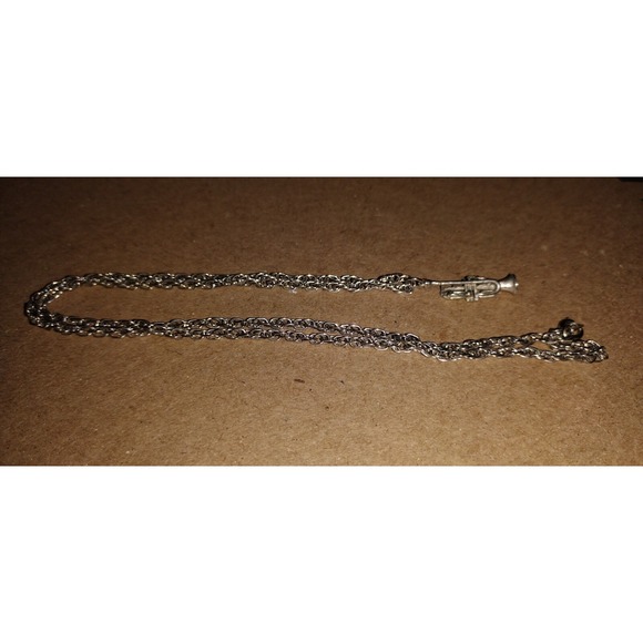 Silver Musical Instrument With Chain - Picture 4 of 4